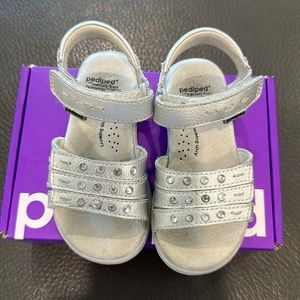 Pediped sandals size 23